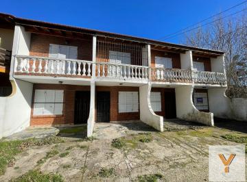 Departamento · 70m² · 4 Ambientes · 1 Cochera · Triplex en Venta - 3 Dorm. 2 Baños - Cochera - 70 m² - Mar del Tuyú