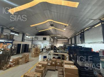 Bodega-Galpón · 800m² · Galpón en Venta en Don Torcuato