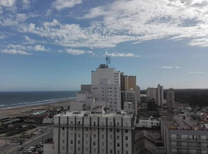 Departamento · 100m² · 5 Ambientes · 1 Cochera