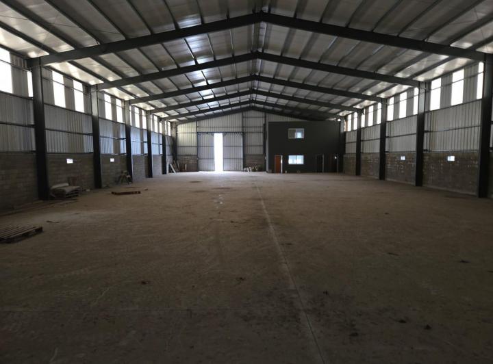 Bodega-Galpón · 1200m² · 3 Ambientes · 1 Cochera