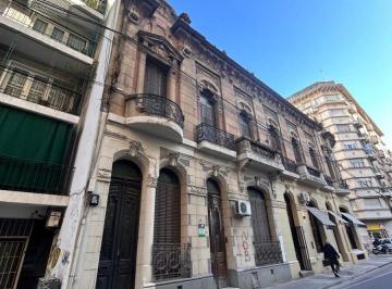 Casa · 120m² · 7 Ambientes · Local Comercial