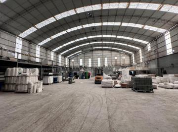 Bodega-Galpón · 2457m² · 9 Ambientes · 3 Cocheras · Venta Galpón