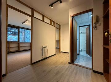 Oficina comercial · 35m² · 3 Ambientes · 1 Cochera · Oficina en Centro