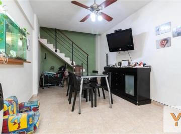PH · 55m² · 3 Ambientes · PH en Venta - 2 Dorm. 1 Baño - Parque Patricios