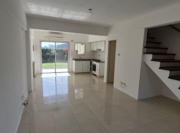 Casa · 65m² · 2 Ambientes · 1 Cochera · Casa Dúplex en Alquiler en La Angelica, Pilar, G. B. a. Zona Norte