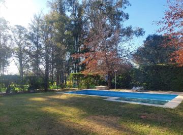 Casa · 192m² · 5 Ambientes · 2 Cocheras · Venta Casa Bº Cerrado Villa Olivos, Km 36 Panam