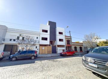 Departamento · 76m² · 4 Ambientes · Duplex 3 Dorm. con Patio Centro Tandil