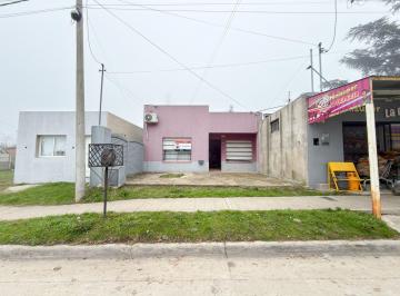 Casa · 210m² · 1 Ambiente · Casa con Local y Galpon en Barrio Maggiori Tandil