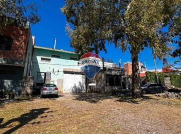 Bodega-Galpón · 443m² · Venta Galpón + Depto B° Cerro Las Rosas