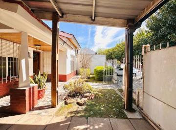 Casa · 123m² · 3 Ambientes · Casa en Venta en Ezeiza con Parque