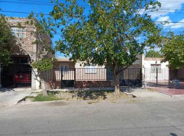 Casa · 66m² · 4 Ambientes · 1 Cochera · Casa en B°belgrano, Rawson Apta Crédito