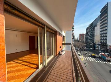 Departamento · 135m² · 6 Ambientes · 1 Cochera · Piso de Cat. Impecable 6 Amb - Cochera - Balcon - Boedo