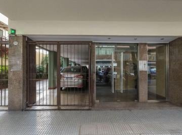 Departamento · 80m² · 4 Ambientes · 1 Cochera · Depto.