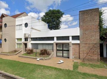 Casa · 300m² · 4 Ambientes · Casa en Venta City Bell