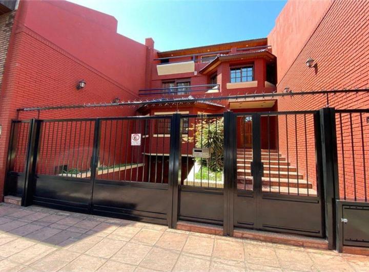 Casa · 285m² · 6 Ambientes