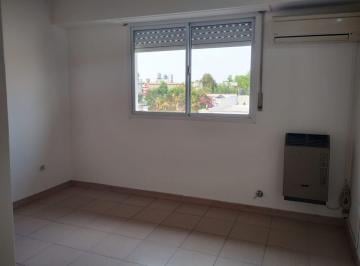 PH · 56m² · 3 Ambientes · Alquiler Duplex 3 Ambientes con Patio en Haedo