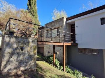 Casa · 209m² · 4 Ambientes · 2 Cocheras · Venta Casa con Pileta Sierra de Los Padres