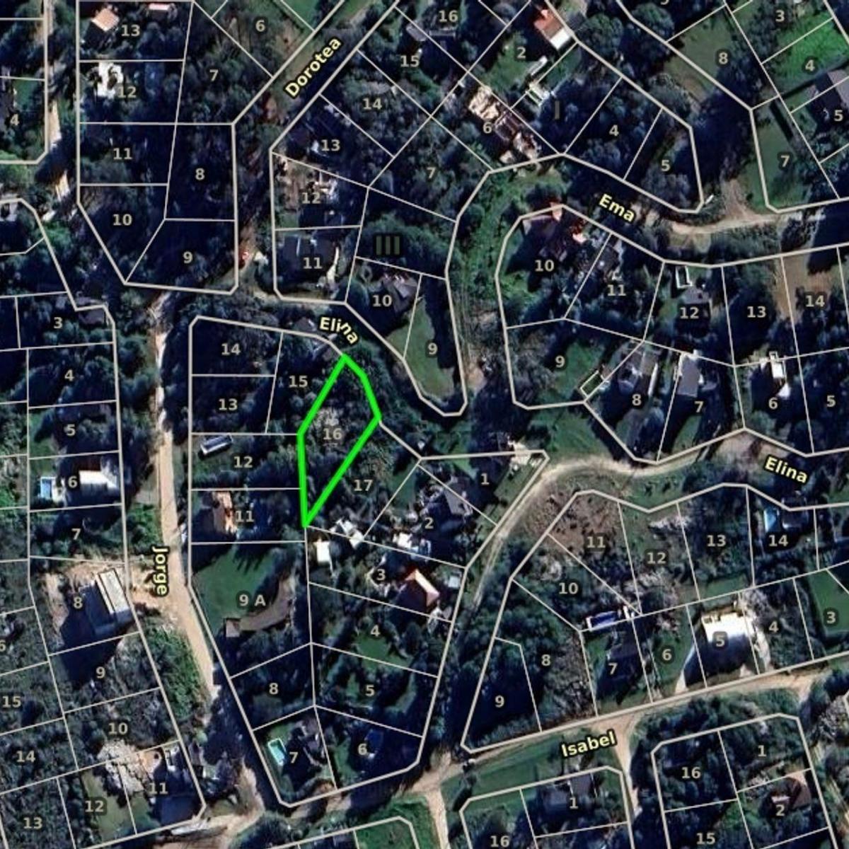 Gran Lote en Venta de 869 m² en Sierra de los Padres