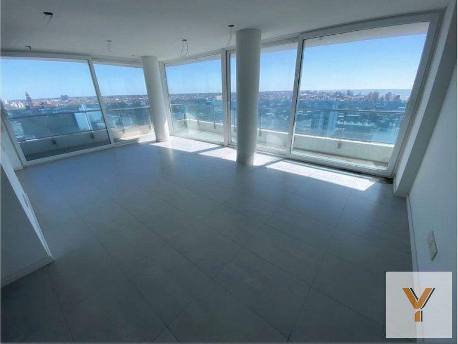 Departamento 2 dorm, 100m² en La Perla, con balcón y aire acondicionado