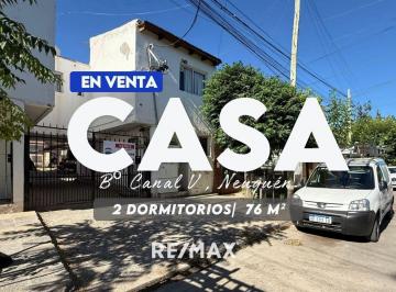 Casa · 77m² · 2 Ambientes · 1 Cochera · Venta Casa 2 Pisos B° Canal V