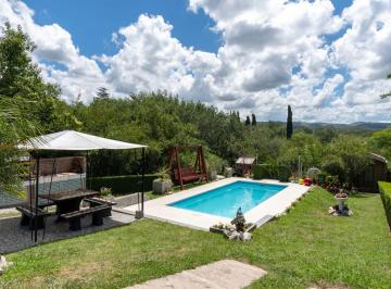 Casa · 90m² · 3 Ambientes · Venta Casa 2 Dorm. Agua de Oro Cordoba