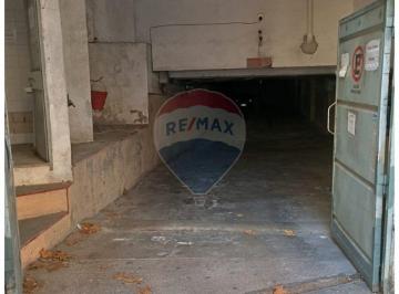 Garage · 10m² · Venta de Cochera Aguada con Renta