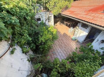 Casa · 214m² · 5 Ambientes · 2 Cocheras · Casa 5 Amb Venta Patio Terraza Garaje en Pompeya
