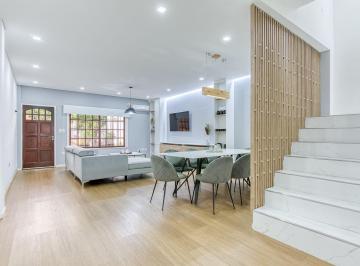 Casa · 160m² · 4 Ambientes · 2 Cocheras · Venta Dúplex 5 Amb C/patio y Cochera Ramos