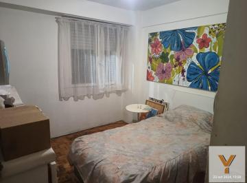 Departamento · 52m² · 3 Ambientes · Departamento en Venta - 2 Dorm. 1 Baño - 52 m² - Flores