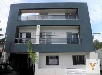 Departamento · 70m² · 3 Ambientes · 1 Cochera · Dúplex en Venta - 2 Dorm. 2 Baños 1 Cochera - 75 m² - San Carlos