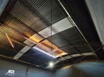 Bodega-Galpón de 1 ambiente, Lomas de Zamora · Amplio Galpón Interno en Lomas de Zamora