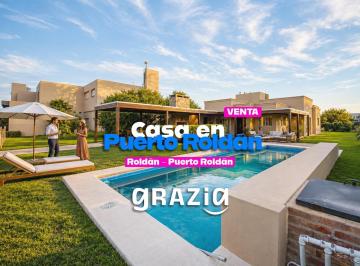 Casa · 150m² · 6 Ambientes · 3 Cocheras · Casa en Venta de Tres Dorm. en Puerto Roldan