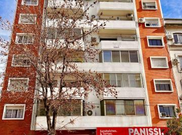 Departamento de 4 ambientes, San Isidro · Martínez:único Departamento de 4 Ambientes Conbalcón. Excelente Estado. Vista Abierta y Muy Luminoso