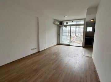 Departamento · 43m² · 2 Ambientes · Alquiler Dept 2 Ambientes con Balcon Villa Urquiza