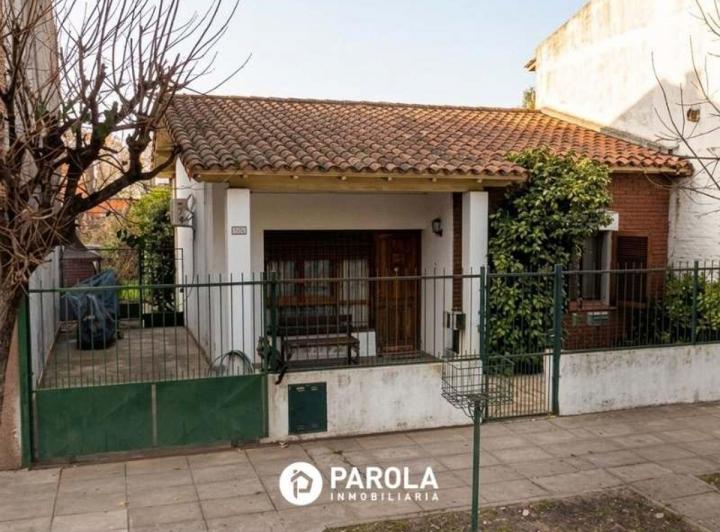 Casa · 60m² · 3 Ambientes · 1 Cochera