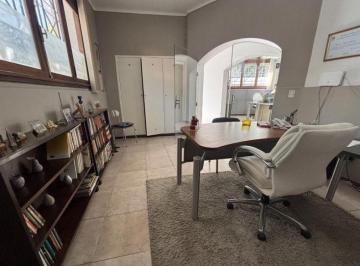 FRC-FRC-8335_2 · Fraga 300 Chacarita Casa 5amb U$352.000