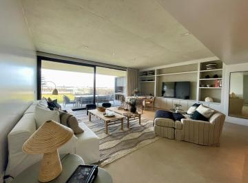 Departamento · 193m² · 4 Ambientes · 2 Cocheras · Departamento en Alquiler La Barra Planta Jardín