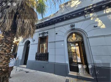 PH · 105m² · 3 Ambientes · PH en Venta 3 Ambientes con Amplio Patio en El Corazón de Villa Urquiza