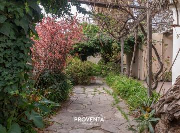 Casa de 7 ambientes, Ciudad de Mendoza · Casa | 7 Ambientes | Jardín | Potencial Inversión | Cochera | Mendoza