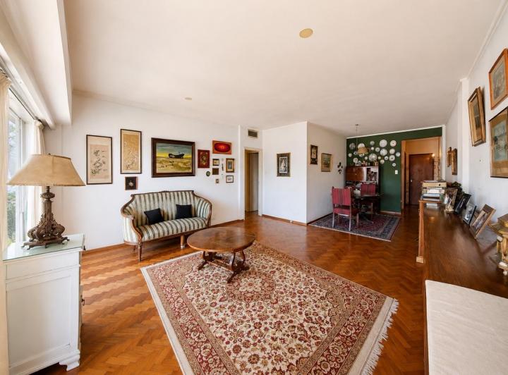 Departamento · 181m² · 4 Dormitorios · 1 Cochera