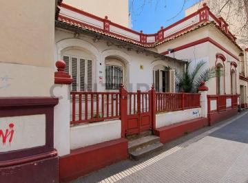 Local comercial · 265m² · 2 Dormitorios · Venta Esquina Estratégica | Potencial de Desarrollo | La Perla - Mar del Plata