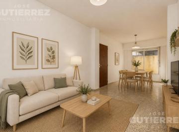 PH · 55m² · 3 Ambientes · 1 Cochera · Departamento en PH en Venta Apto Crédito Centro de Bahía Blanca, con Lavadero y Cochera