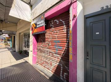 Local comercial · 18m² · Alquiler Local Valentin Alsina