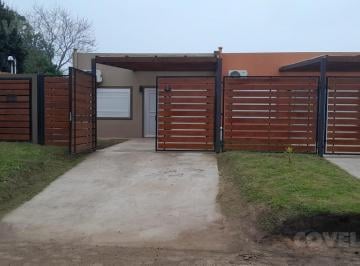 Casa · 58m² · 3 Ambientes · 1 Cochera · Oportunidad Única en Real de San Carlos – Colonia del Sacramento