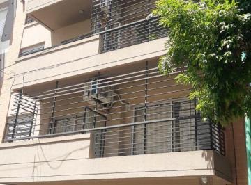Departamento de 2 ambientes, Caballito · Alquiler - 2 Ambientes Frente con Balcon