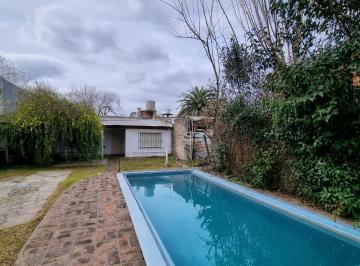 Casa · 50m² · 2 Ambientes · 4 Cocheras · Casa en Venta en del Viso, Pilar. Zona Los Cachorros ¡Excelente Ubicación!