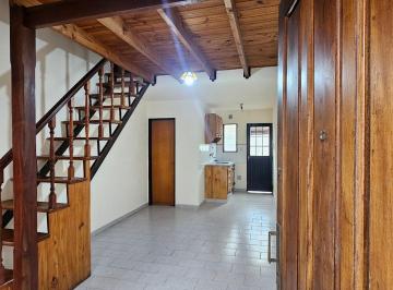 Vista desde la puerta de entrada · Alquiler Dúplex 2 Ambientes con Entrepiso, Patio y Entrada de Auto – Ramos Mejia