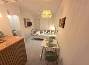 Departamento · 20m² · 1 Ambiente · En Venta Ambiente a La Calle con Balcon Saliente, Plaza Colon