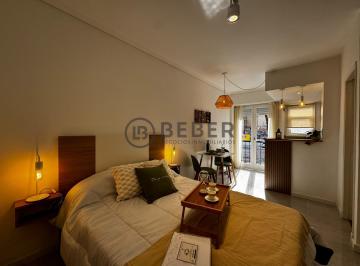 Departamento · 20m² · 1 Ambiente · En Venta Ambiente a La Calle con Balcon Saliente, Plaza Colon