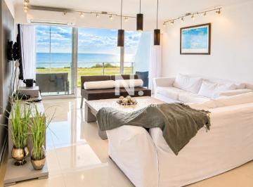 Foto1 · En Alquiler Departamento Frente Al Mar en Playa Mansa de 3 Dorm. Punta del Este